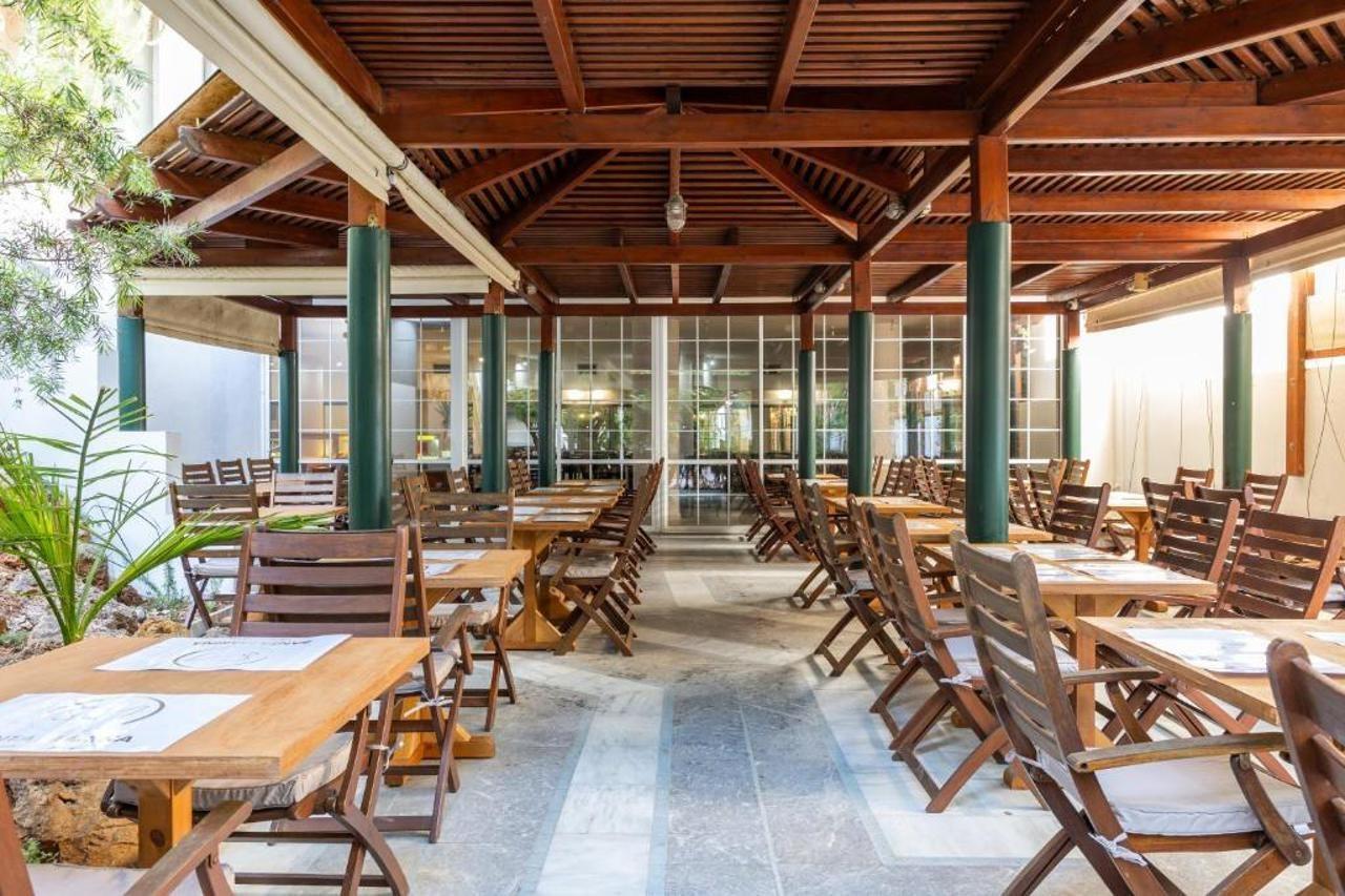 Santa Marina Unique Отель 4*