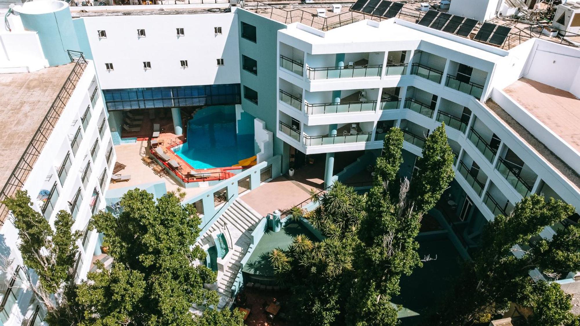 Отель Santa Marina Unique 4*